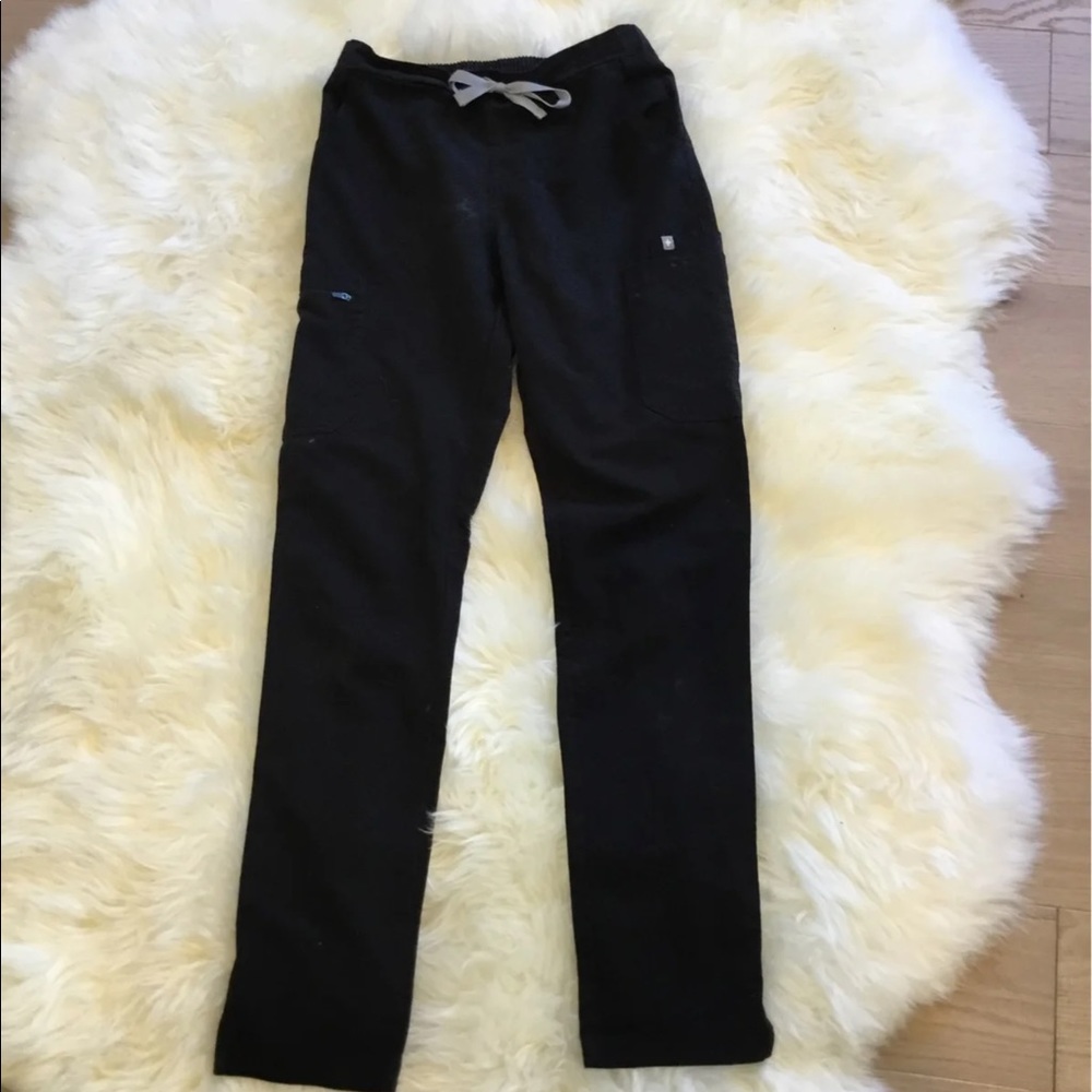 FIGS skinny yola scrub pants small tall